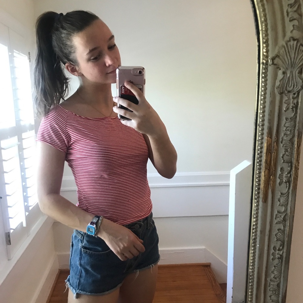 BM scoopneck top